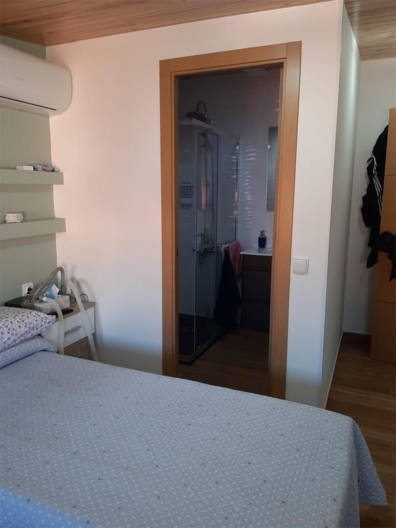 Bedroom of Country house for sale in Alía  with Air Conditioner, Terrace and Oven