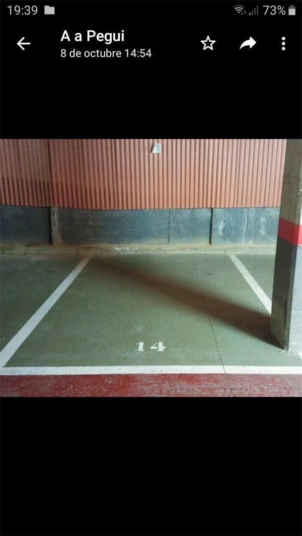 Garaje en venta en Cornellà de Llobregat
