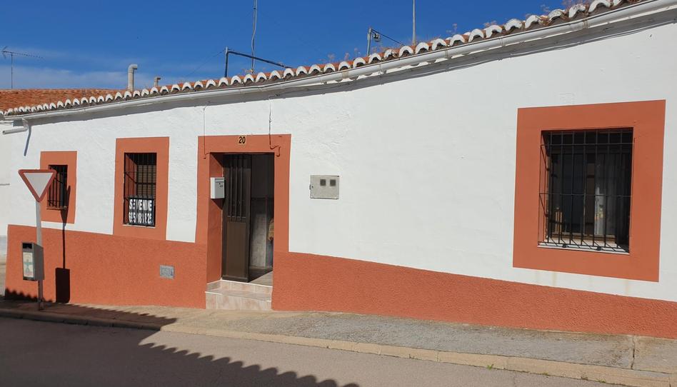 Foto 1 de Casa adosada en venta en Calle Arrabal, 2, Salorino, Cáceres