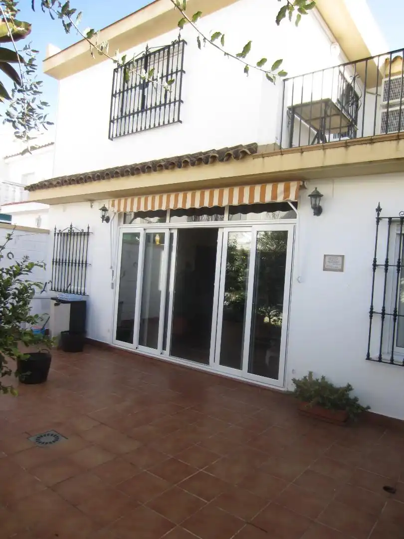 Detached homes for sale in EL BOSQUE EN LA BARCA DE LA FLORIDA, 3, Jerez de la Frontera Detached homes for sale in Jerez de la Frontera