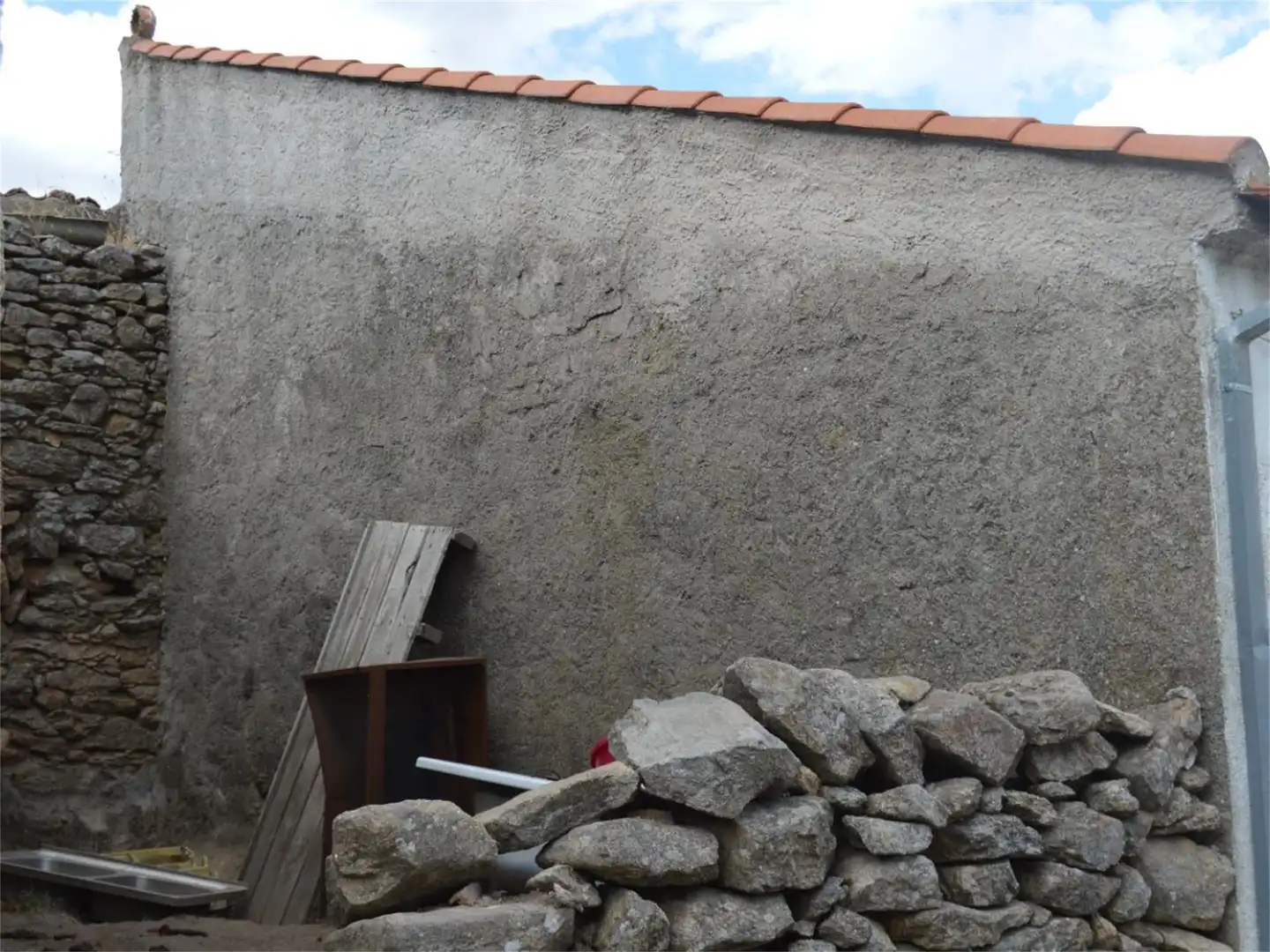 Außenansicht von Einfamilien-Reihenhaus zum Verkauf in Fuentes de Oñoro