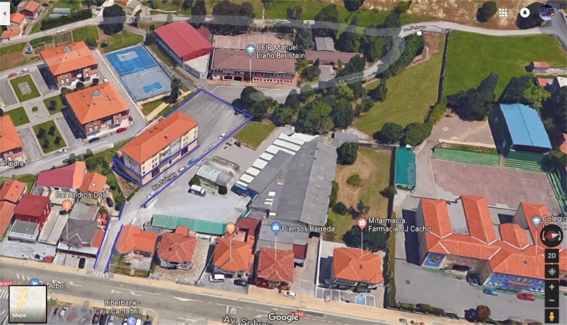 Nau industrial de lloguer a Avenida Solvay, Inmobiliaria - Barreda