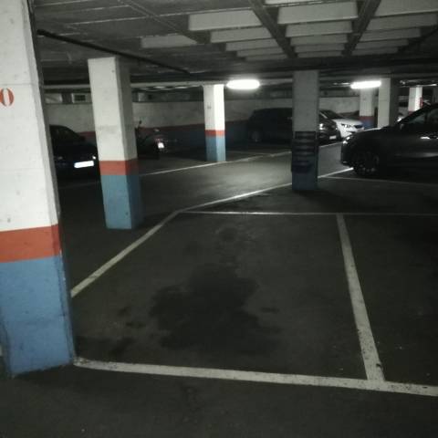 Garaje en Venta en Carrer de la Indústria, 279 en El Camp de l'Arpa del Clot