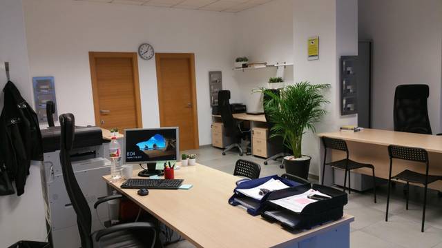 Oficina en Alquiler en Calle Deportista Ramón Mendizábal, 5 en San Fernando - Princesa Mercedes