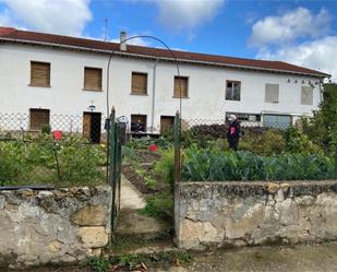 Garden of Country house for sale in Merindad de Montija