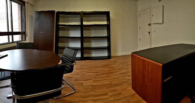 Oficina en Alquiler en Calle Vitoria, 42 en Villa Pilar