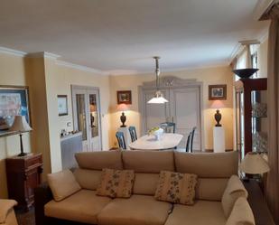 Dining room of Flat for sale in Almansa  with Air Conditioner, Heating and Parquet flooring