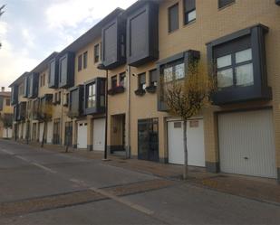 Vista exterior de Casa o xalet en venda en Tarazona amb Terrassa