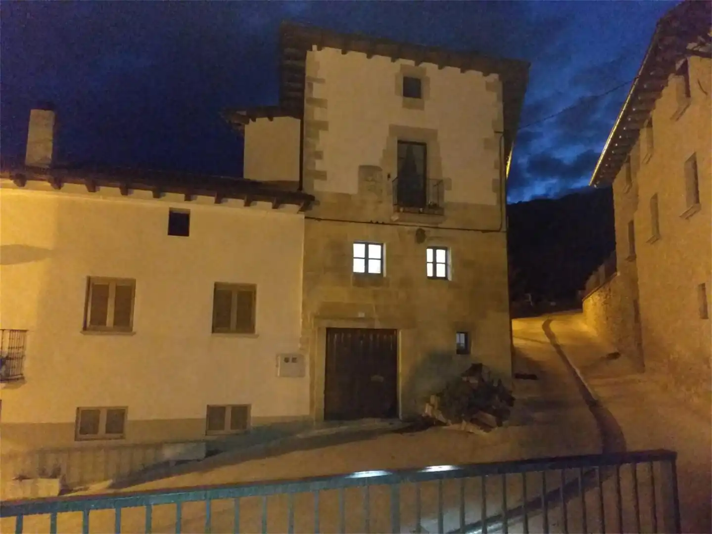 Wohnung zum Verkauf in Calle de la Fuente, 3, Valle de Yerri / Deierri Außenansicht von Wohnung zum Verkauf in Valle de Yerri / Deierri mit Heizung, Privatgarten und Parkett