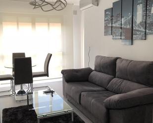 Sala d'estar de Apartament en venda en Salamanca Capital amb Aire condicionat i Balcó