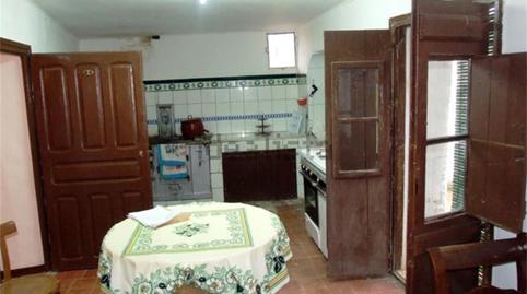 Foto 3 de Casa adosada en venda a Calle Santa Bárbara, Santa María de Dulcis, Huesca