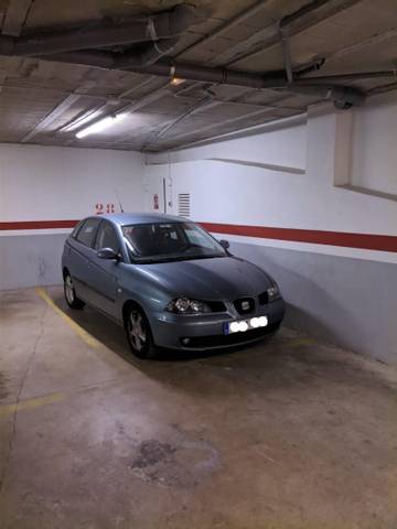 Garaje en Venta en Avinguda de Sant Jordi en Montbrió del Camp