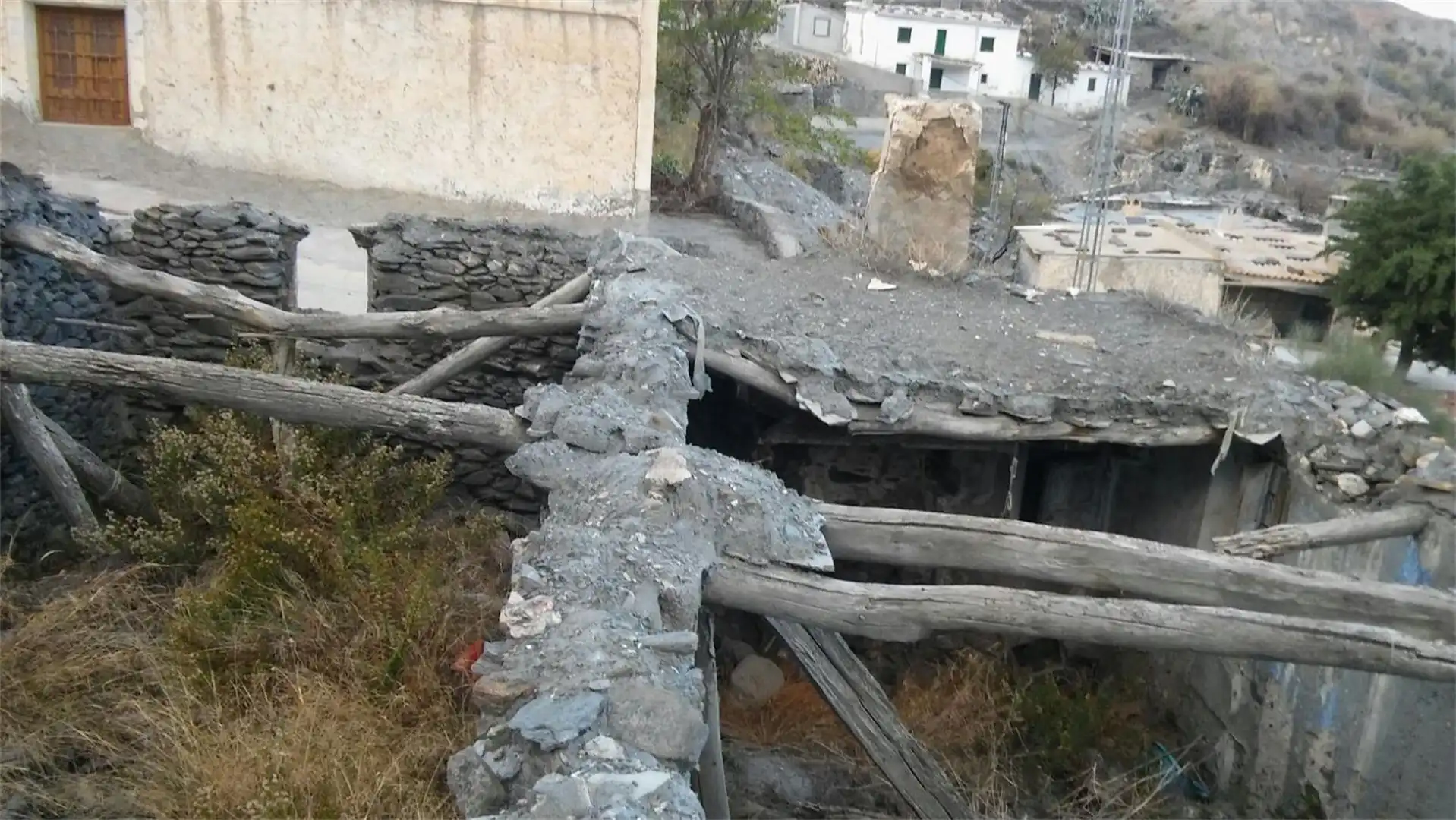 Vista exterior de Terreno en venta en Alcóntar