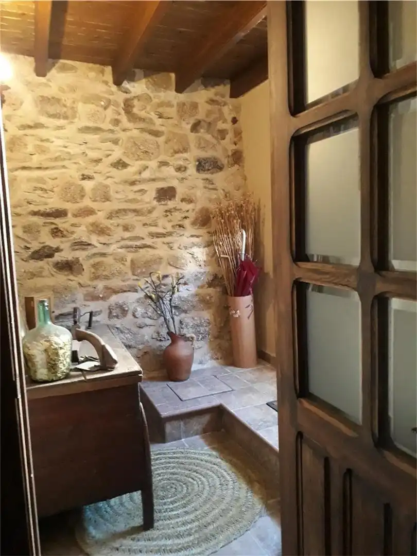Casa adosada en venda a Calle Alba, Hinojosa de Duero Casa adosada en venda en Hinojosa de Duero amb Jardí privat i Rentadora