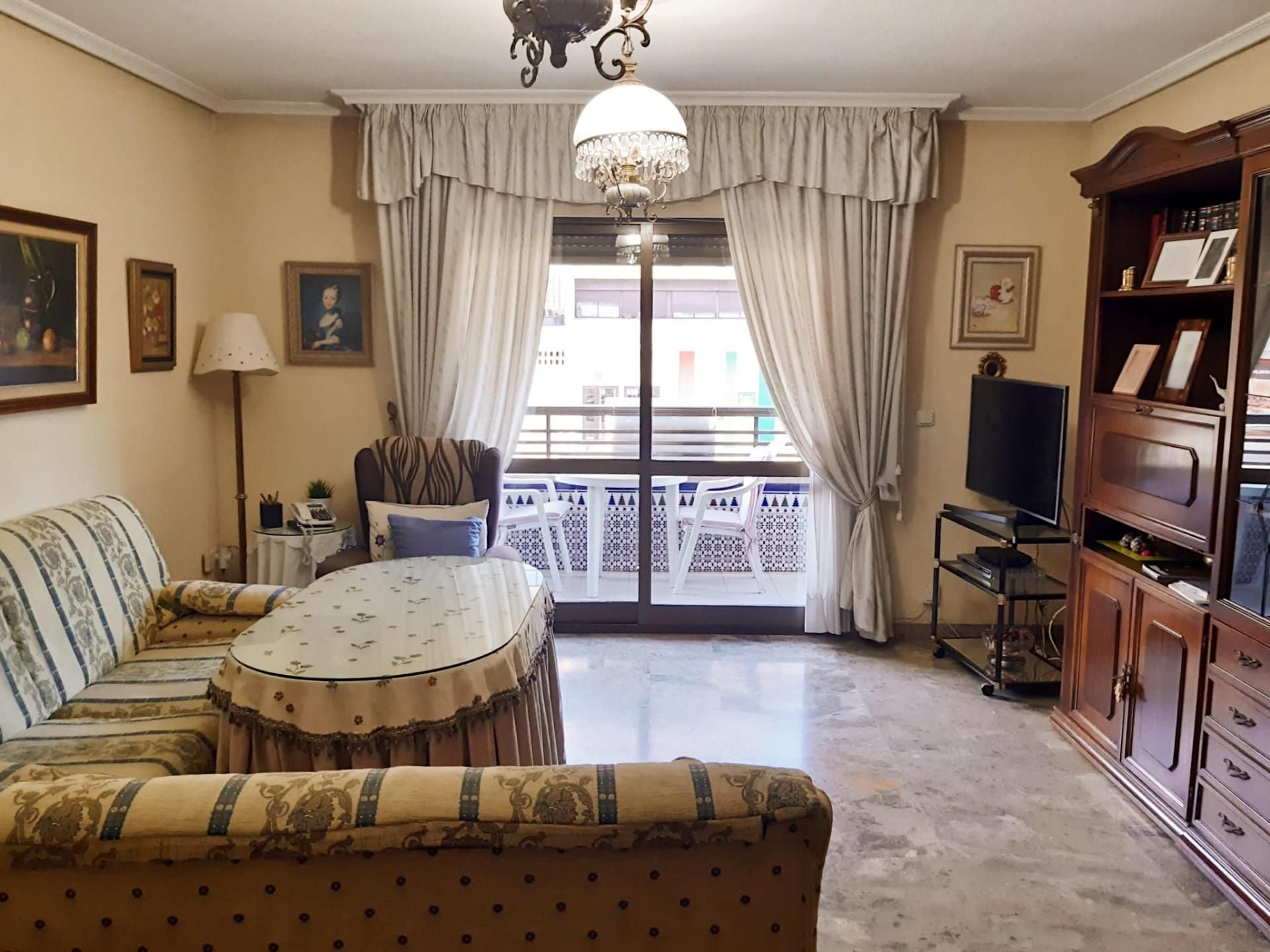 Sala d'estar de Pis en venda en  Córdoba Capital amb Aire condicionat, Terrassa i Traster