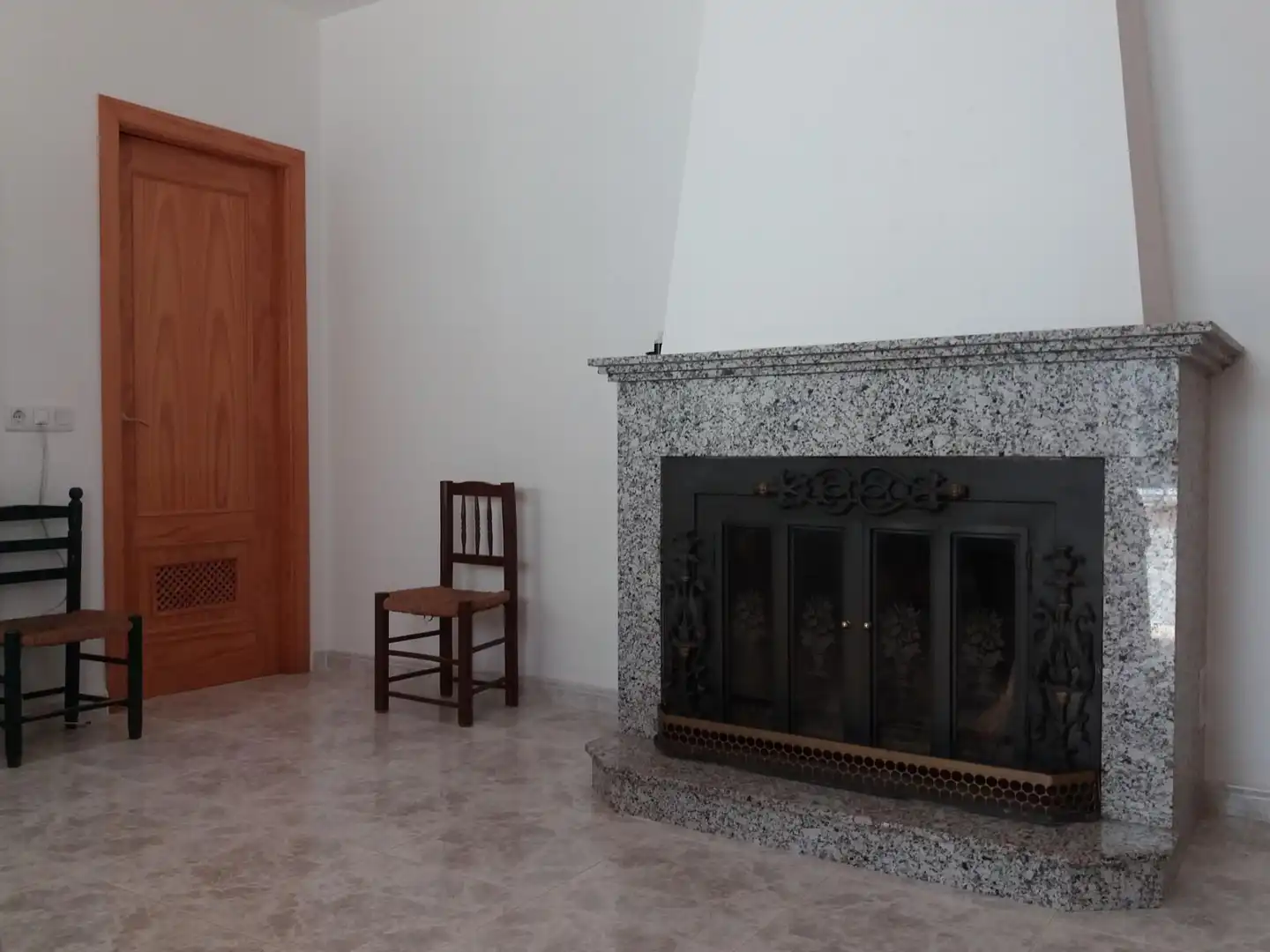 Casa adosada en venta en Calle El Pilar, 3, Segura de la Sierra Casa adosada en venta en Segura de la Sierra con Amueblado y Balcón