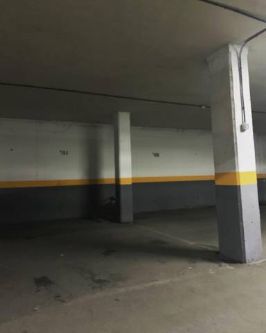 Garaje en Venta en Calle Isaac Albéniz, 3 en Golf - El Carralero