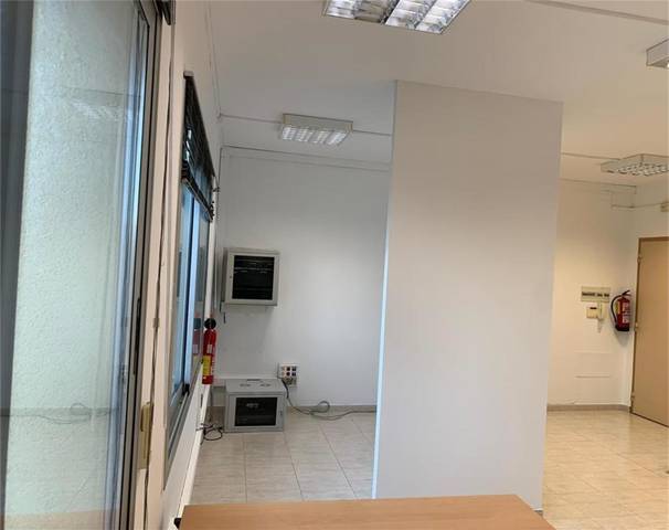 Oficina en Alquiler en Carrer Ull de Llebre, 13 en Olèrdola