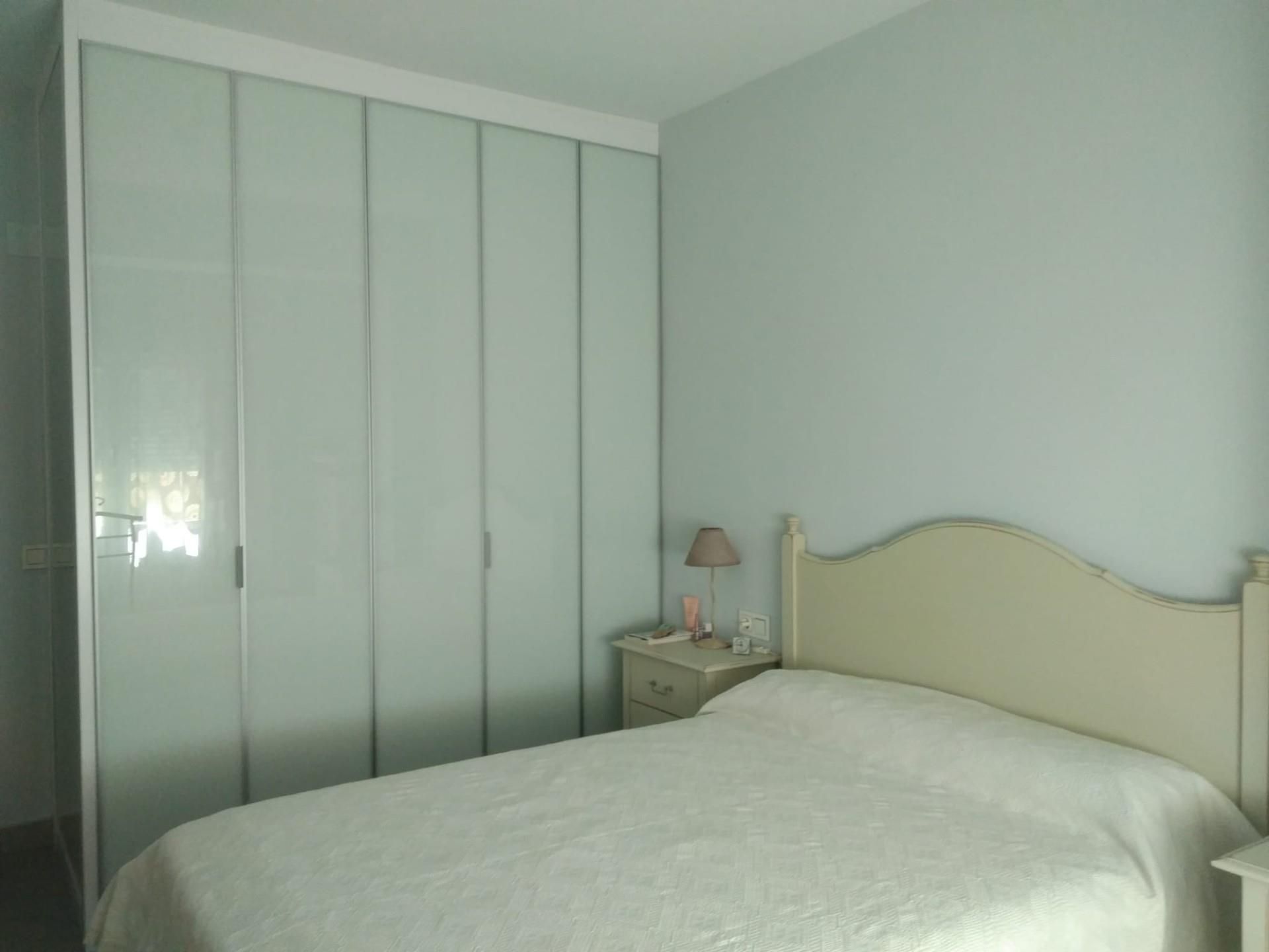 Dormitori de Pis en venda en  Almería Capital amb Aire condicionat, Calefacció i Traster