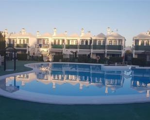 Swimming pool of Flat for sale in San Bartolomé de Tirajana  with Air Conditioner, Private garden and Parquet flooring