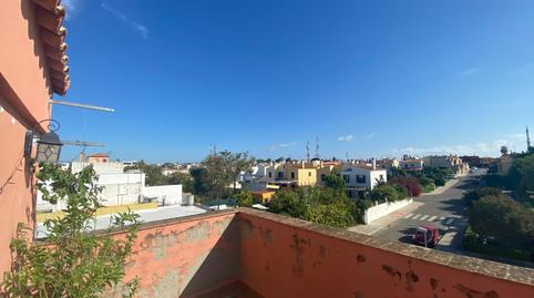 Foto 2 de Casa adosada en venda a Calle Ruiseñor, Valencina de la Concepción, Sevilla
