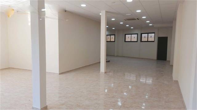 Local comercial en Venta en Calle Pesquera, 26 en Centro