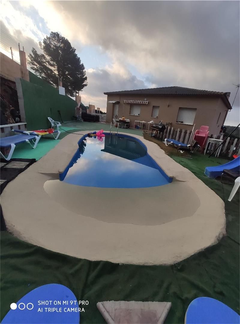 Piscina de Casa o xalet en venda en Riudecanyes amb Aire condicionat i Piscina