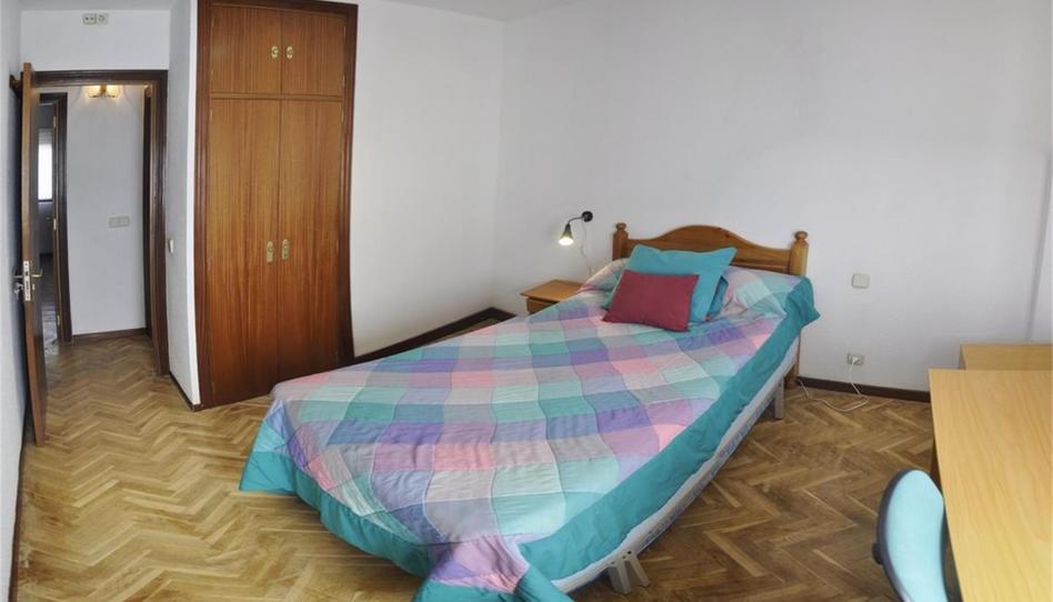 Photo 1 of Flat to share in Calle Marqués de la Valdavia, Centro, Madrid