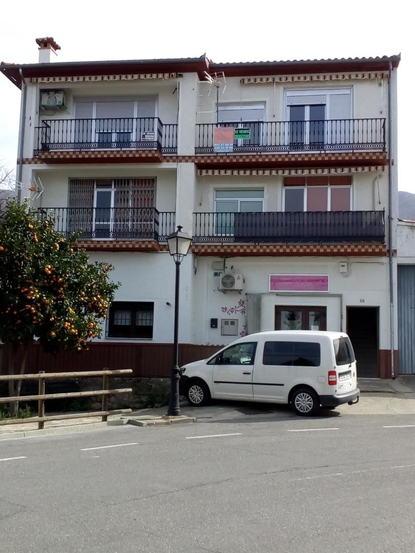 Vista exterior de Pis en venda en Casas del Monte amb Aire condicionat, Terrassa i Traster
