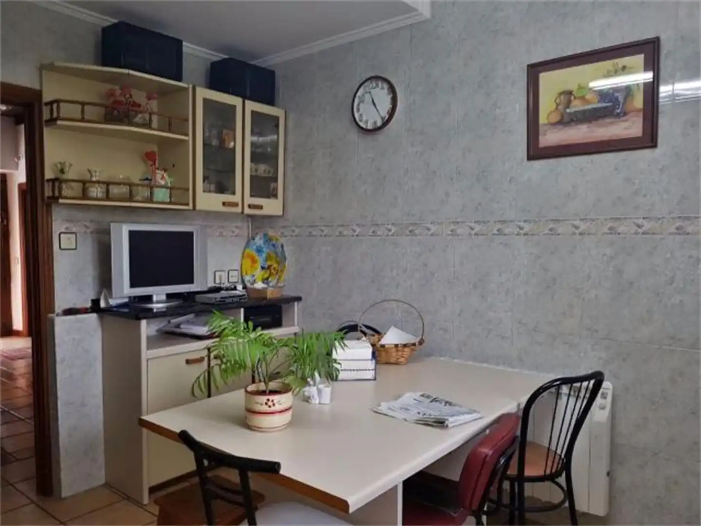 Houses for sale in Calle la Quinta, Colindres Kitchen of Houses for sale in Colindres