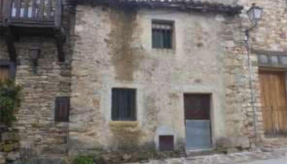 Photo 1 of Single-family semi-detached for sale in Calle Praditos, La Orbada , Salamanca