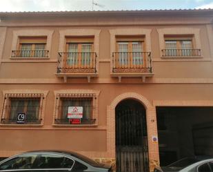 Vista exterior de Casa o xalet en venda en La Solana   amb Aire condicionat, Calefacció i Terrassa