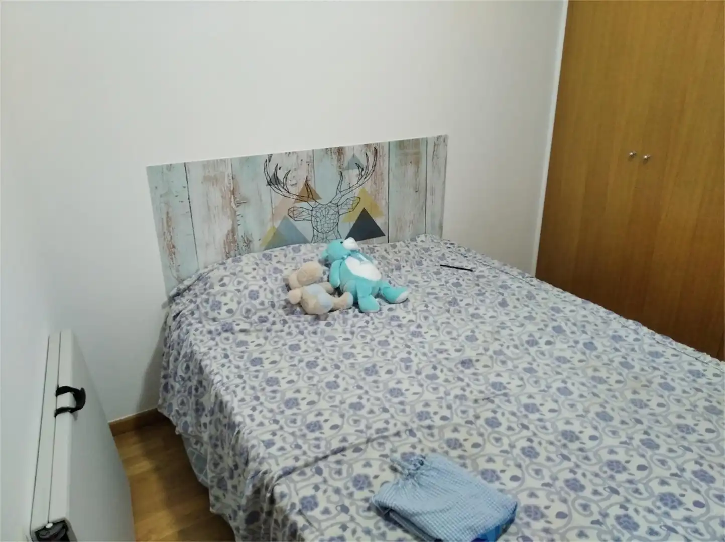 Casa adosada en venda a Rabós Dormitori de Casa adosada en venda en Rabós amb Calefacció, Parquet i Terrassa