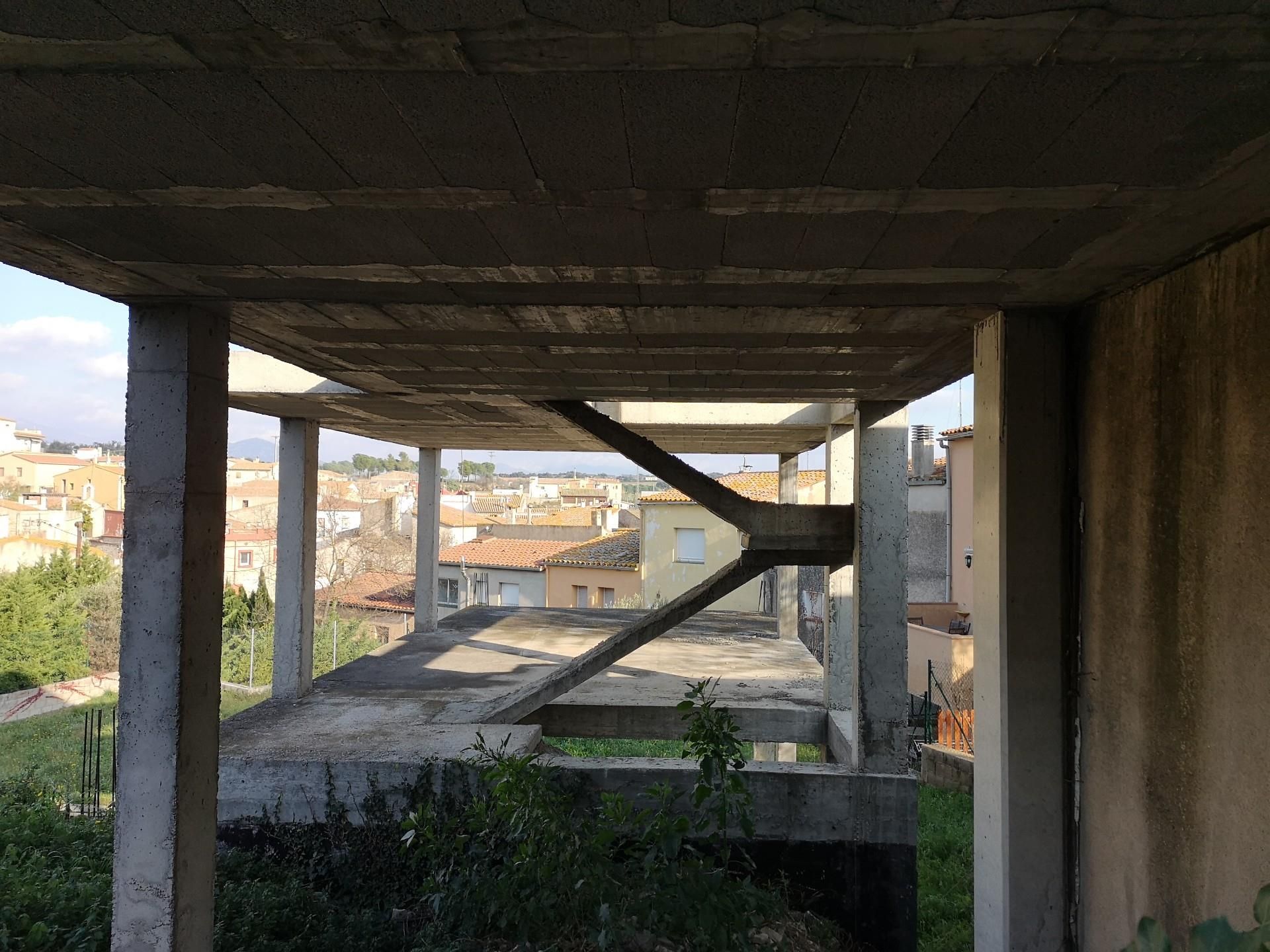 Vista exterior de Casa adosada en venda en Capmany amb Terrassa