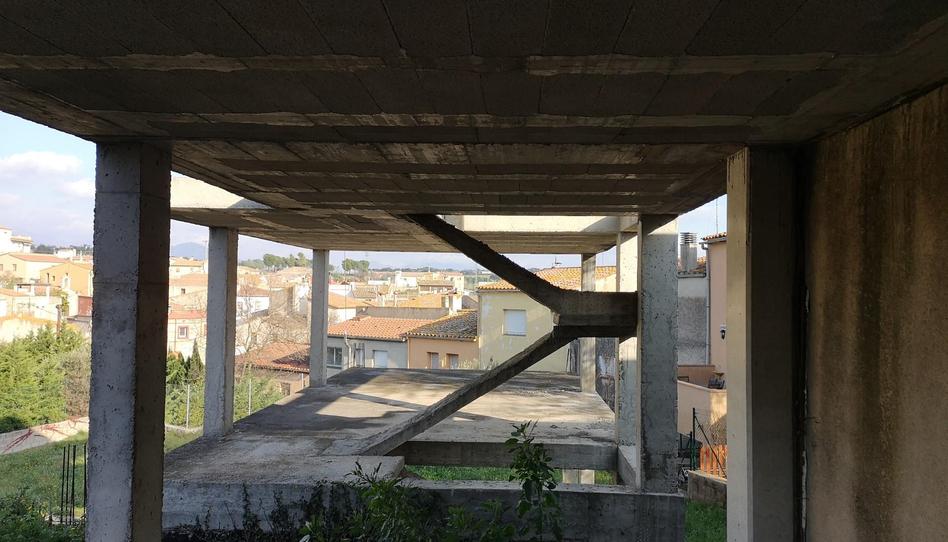 Foto 1 de Casa adosada en venda a Carrer Nord, 4, Capmany, Girona