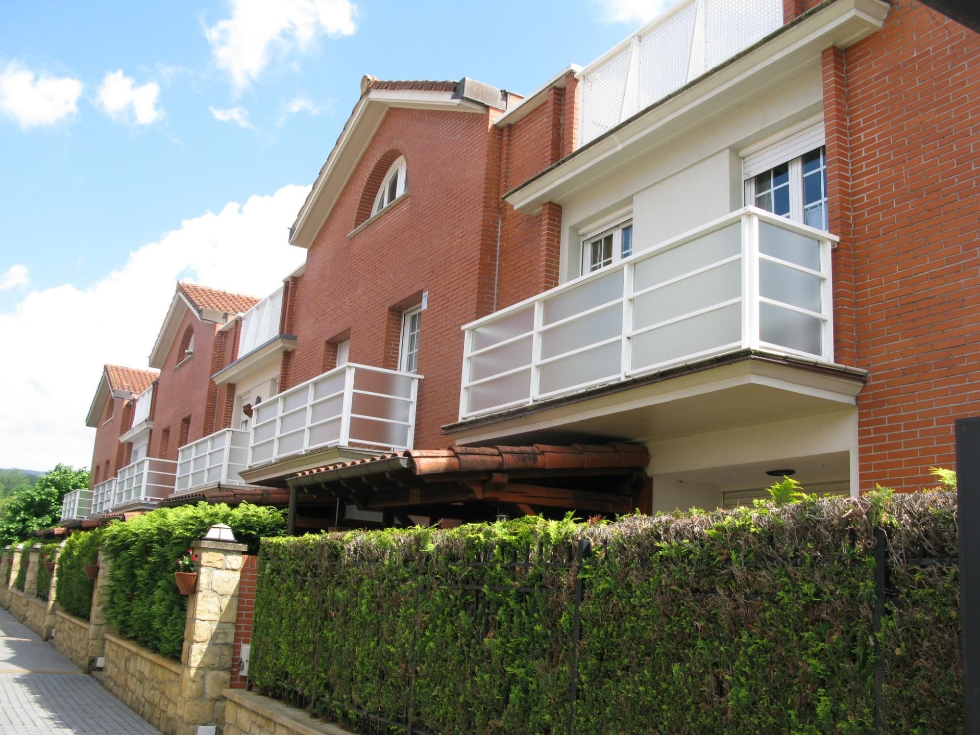 Casa adosada en venta en Calle Karaez, ., Oiartzun, Gipuzkoa | fotocasa