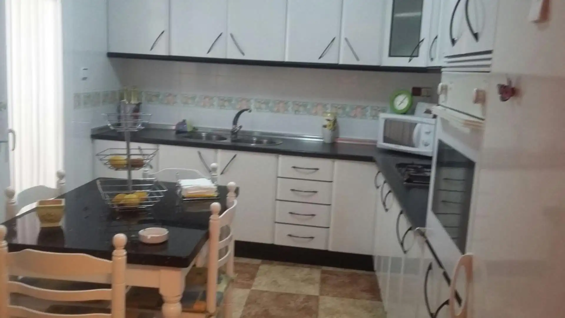 Flat for sale in Calle Noria, Alhama de Almería Kitchen of Flat for sale in Alhama de Almería with Air Conditioner, Terrace and Storage room