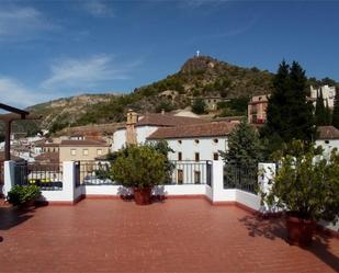 Vista exterior de Pis en venda en Yeste amb Terrassa i Balcó