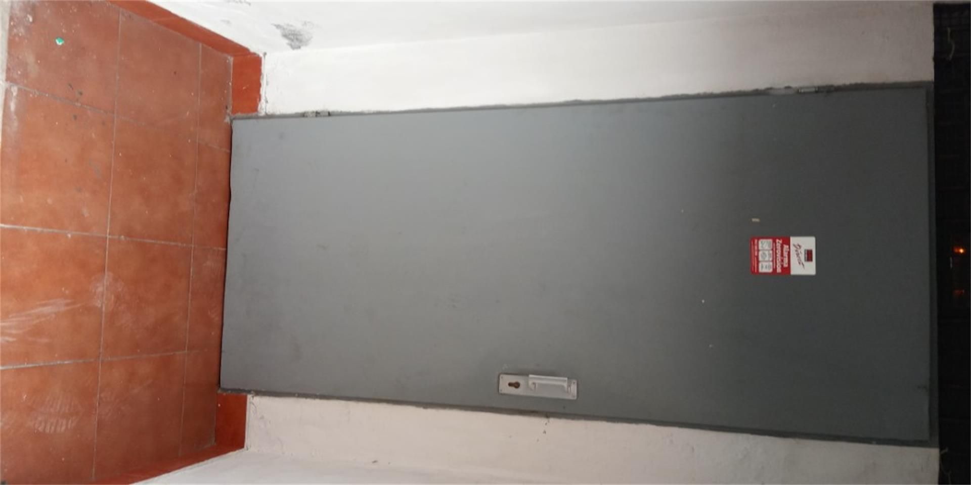 Box room for sale in Basauri 