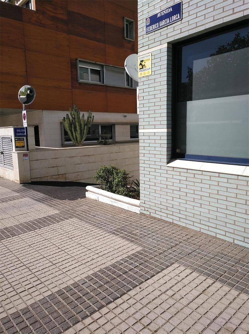 Garage for sale in Jerez de la Frontera
