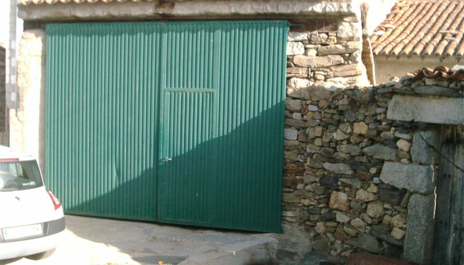 Photo 1 of Country house for sale in Calle el Caño, San Miguel de Serrezuela, Ávila