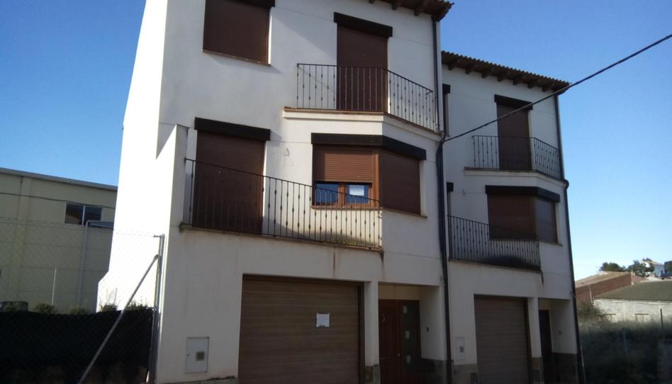 Casa adosada en venda a Calle Mayor Alta, Castelserás, Teruel - imatge 1 Foto 1 de Casa adosada en venda a Calle Mayor Alta, Castelserás, Teruel