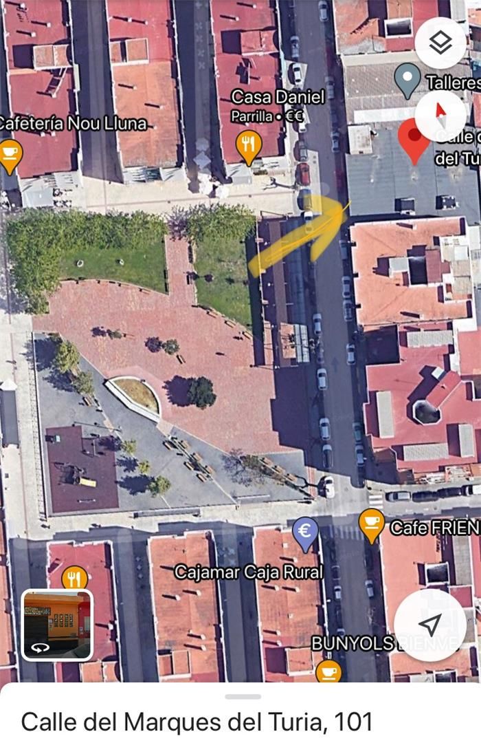 Vista exterior de Planta baixa en venda en Benetússer amb Aire condicionat