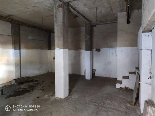 Local comercial en Alquiler en Calle Gerardo Nuño en El Berrón - La Carrera