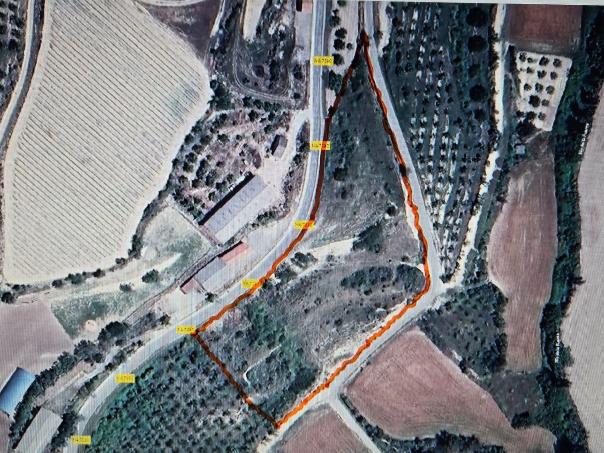 Land for sale in Aras