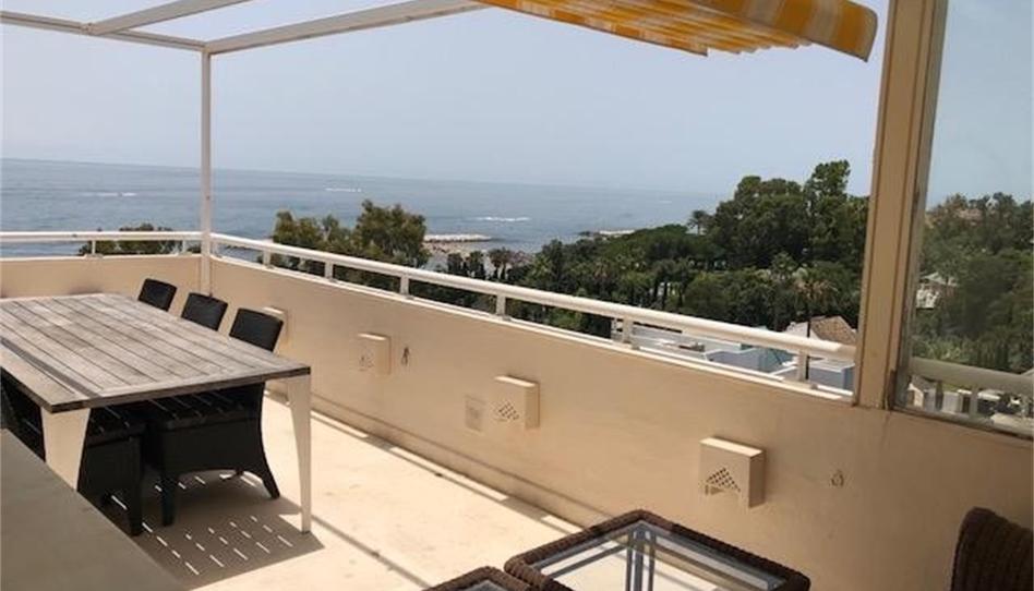 Foto 1 de Apartamento en venta en Urbanización el Embrujo Banús, Puerto Banús, Málaga