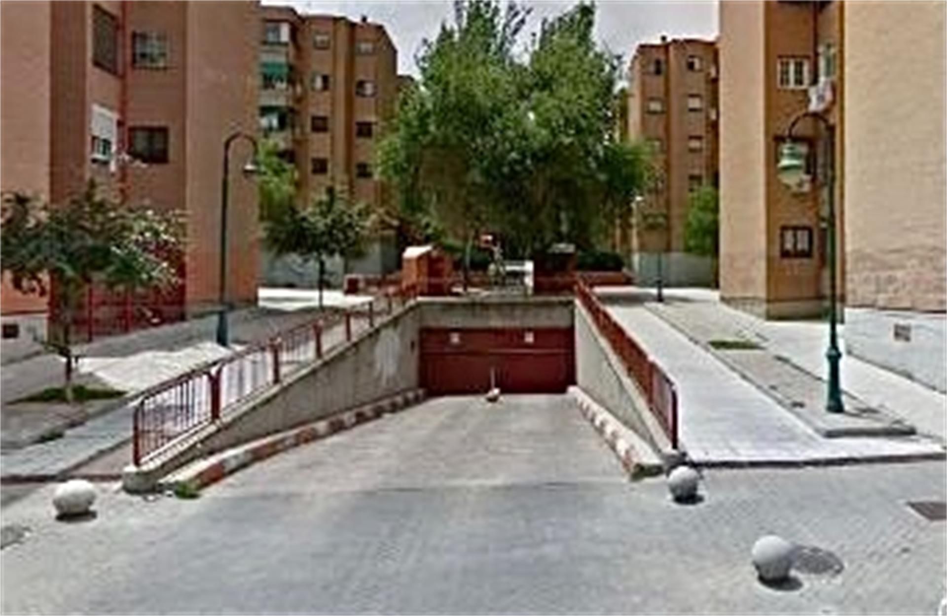 Exterior view of Garage for sale in San Fernando de Henares