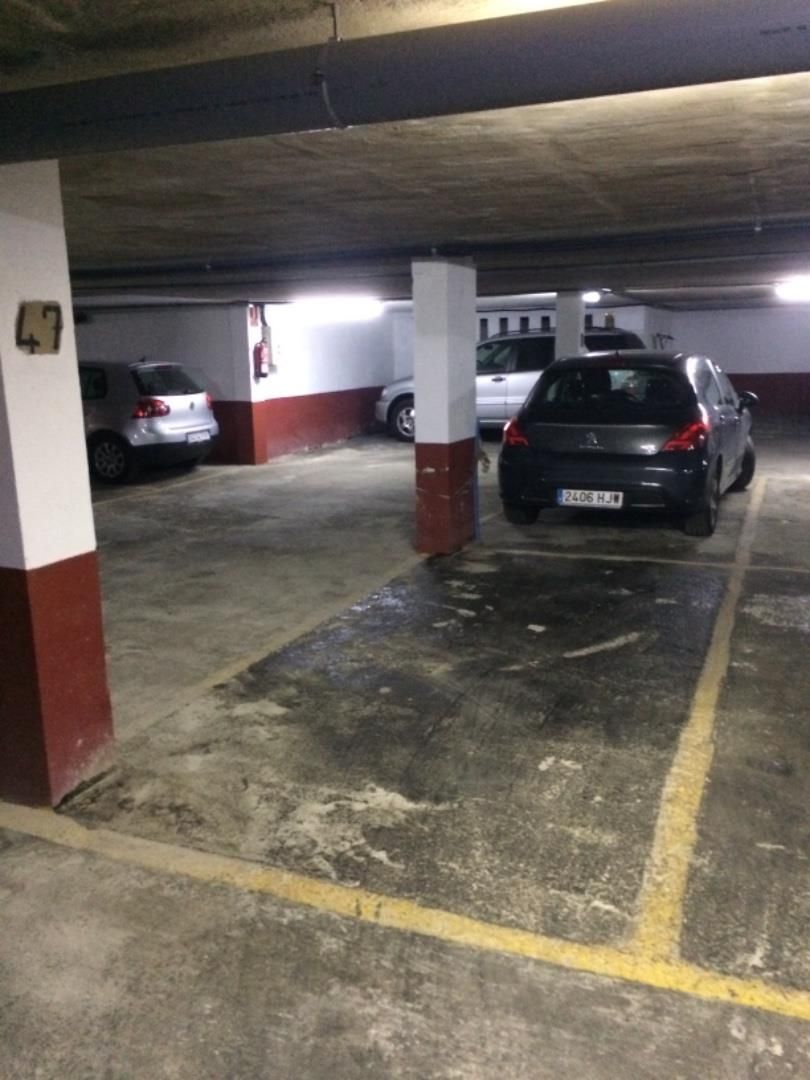 Aparcament de Garatge en venda en El Puig de Santa Maria