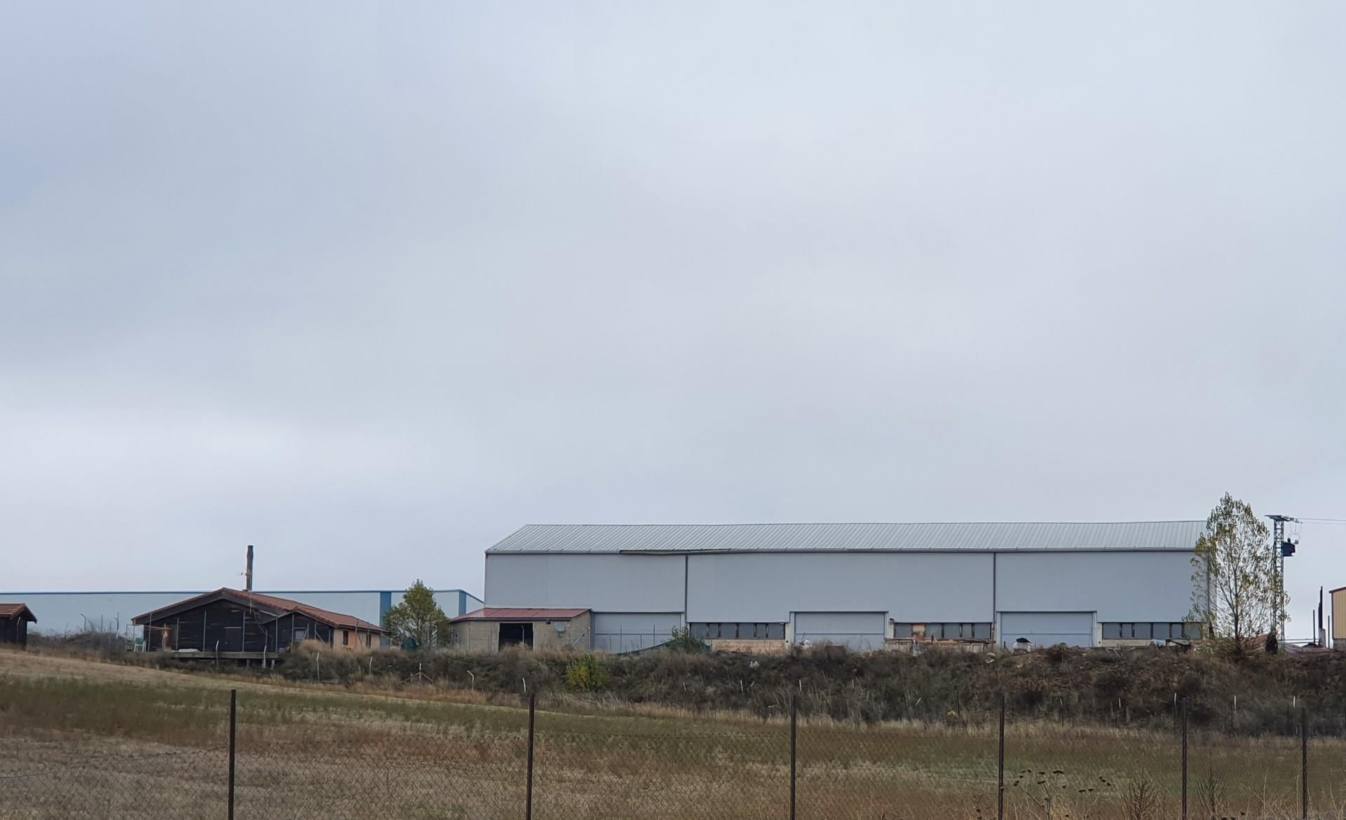 Exterior view of Industrial buildings for sale in Madrigalejo del Monte