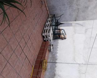 Vista exterior de Casa adosada en venda en Perales de Tajuña amb Aire condicionat i Terrassa